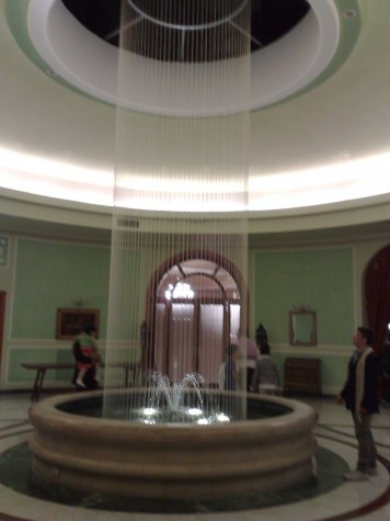 Cascata d'acqua sala inerna