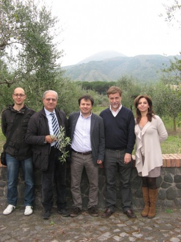 Da sinistra: Vincenzo Ambrosio, Nino Pascale, Alberto Capasso, Giovanna Ambrosio
