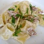 Mezzi paccheri con vellutata di bufala