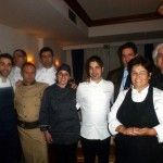 da sx Fabio Pisticci (Il Papavero Eboli); Cristian Torsiello (Osteria Arbustico, Valva); Vitantonio Lombardo (Locanda Severino, Caggiano); Peppe Stanzione ( Ristorante Le Trabe, Paestum); Matteo Sangiovanni, (Ristorante Tre Olivi Hotel Savoy Capaccio); Maria Rina,( Il Ghiottone Policastro Bussentino) Lorenza Riccardi (La Cantinella  sul mare, Villammare di Vibonati) con Luciano Pignataro e Enzo Crivella