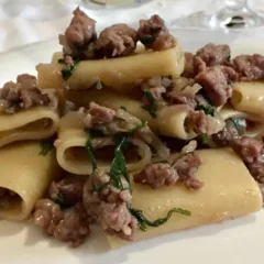 Paccheri di Gragnano al ragu' di salsiccia