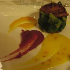 Tostata di pane con verdure