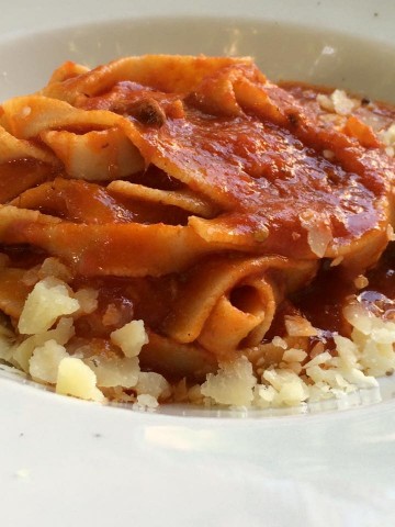 Da Cesare, le fettuccine col sugo di coda