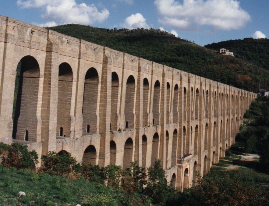 Acquedotto Carolino