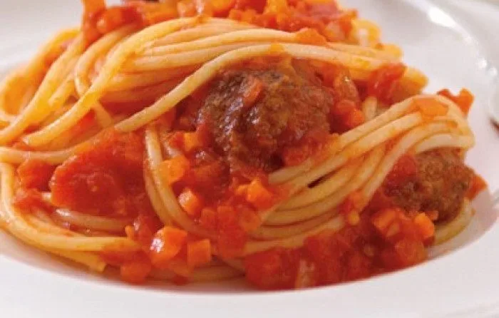 Spaghetti con polpette