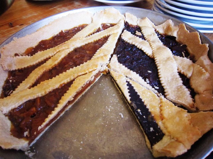 crosta di arance amare e crostata al cioccolato fondente