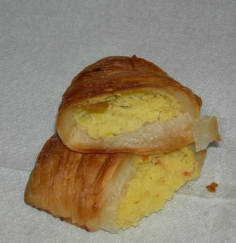 La sfogliata della pasticceria La Delizia di Maddaloni