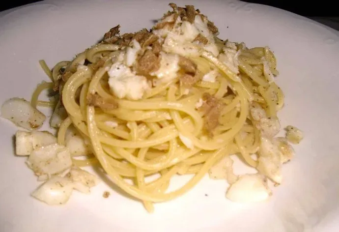 Spaghetti baccalà e tartufo