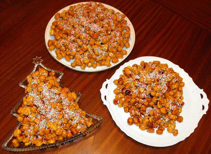 Struffoli Di Natale.Struffoli Di Natale La Ricetta Storica Di Famiglia Luciano Pignataro Wine Blog