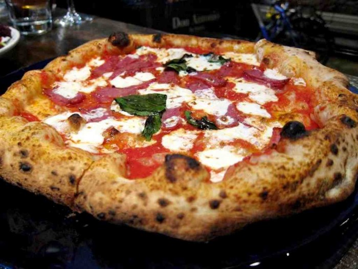 Pizza margherita Antonio Starita