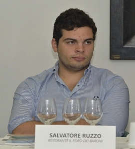 Salvatore Ruzzo - Il foro dei baroni (Puglianello)