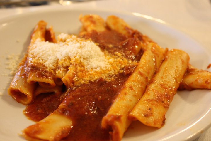 Come fare la ricetta del ragu napoletano tradizionale