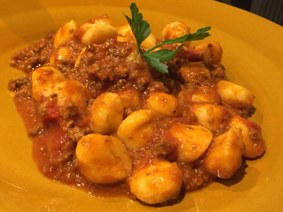 CIBO, gnocchi al ragu'