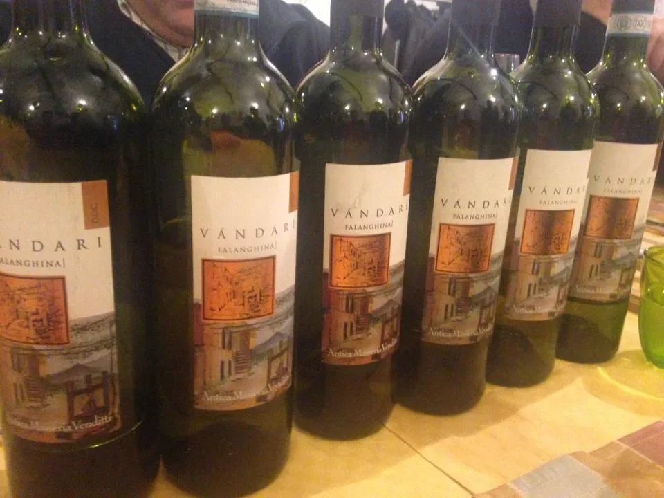 Vandàri, falanghina in passerella