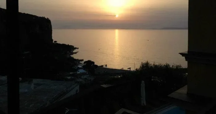 Il tramonto dal bar dell'Angiolieri