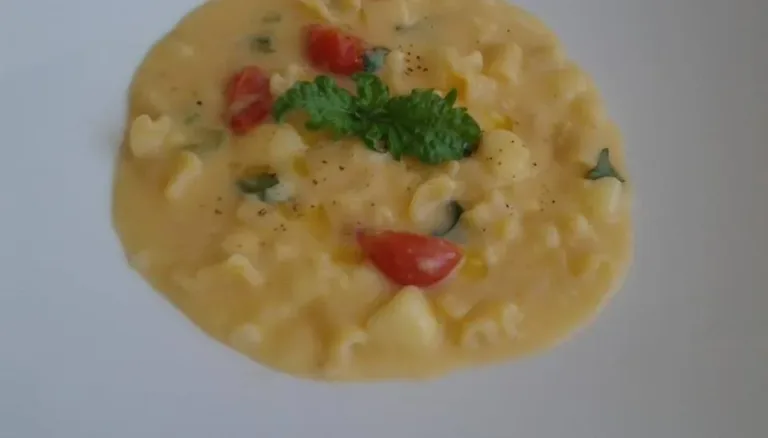 Pasta e patate con provola