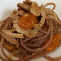 Spaghetti farro e pomodorini gialli