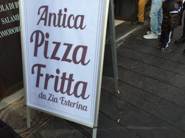 Antica Pizza Fritta, l'insegna