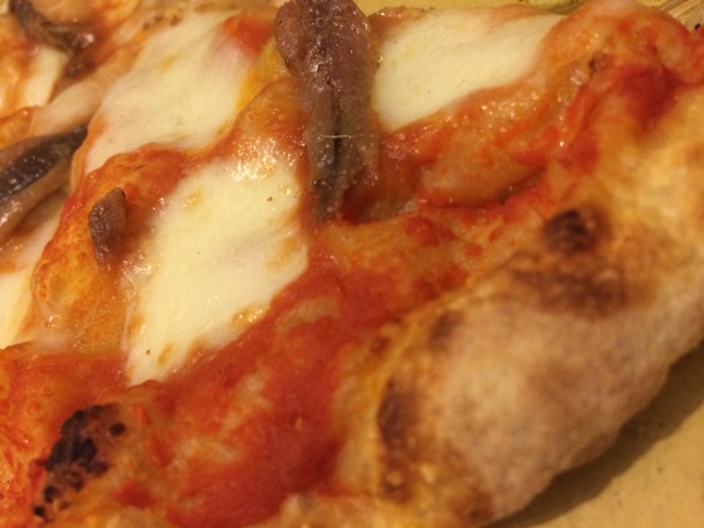 Farinè, zoom sulla pizza Napoli