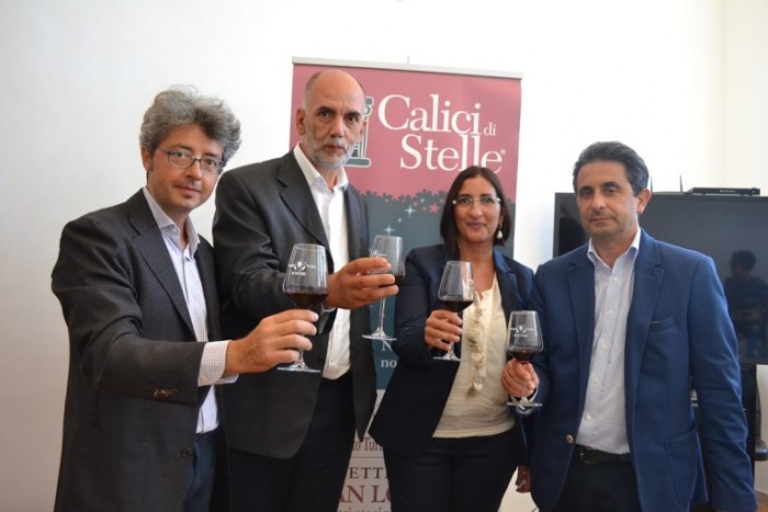 Brindisi durante la presentazione di Calici di Stelle 2015 in Puglia