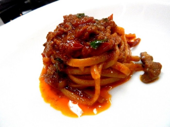 Linguine al ragù di quinto quarto ittico