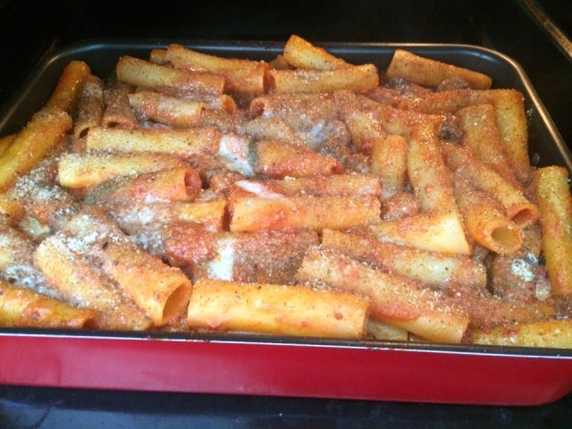 Pasta al forno pronta per la cottura