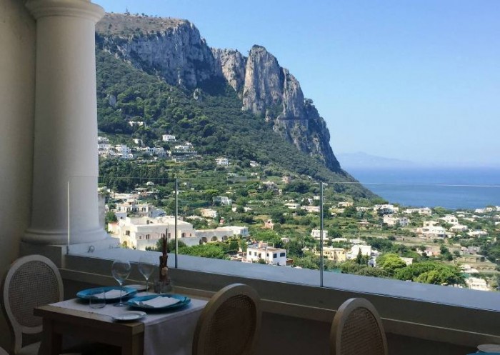 Mammà, panorama dalla sala