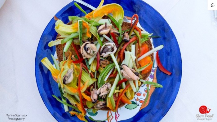 la fresella de“La Cucina di Ruggiero” e “La Fattoria del Campiglione”