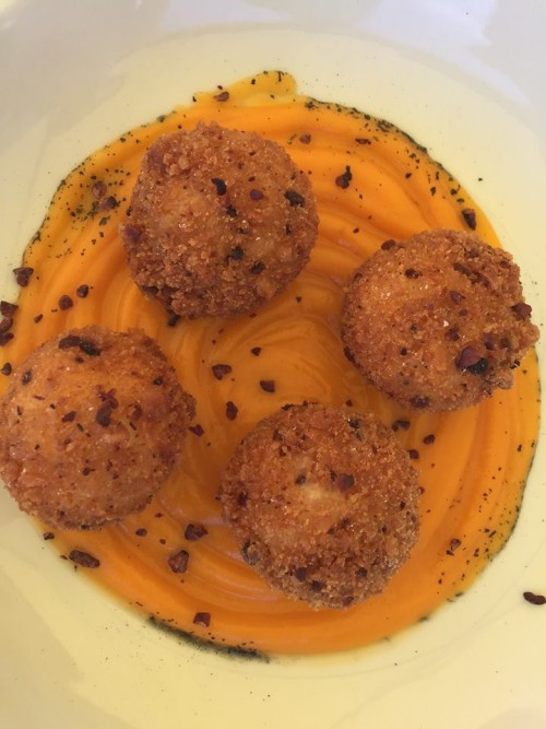 Da Ninì a Bacoli, polpettine di baccalà in crema di zucca