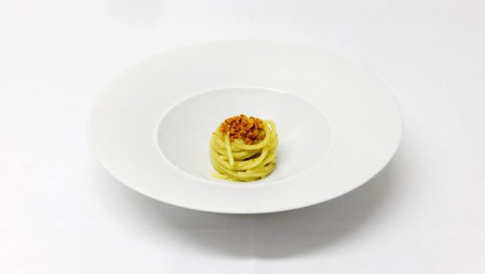 Massimo Bottura: spaghetti Rummo alla Cetarese  - foto di Paolo Terzi
