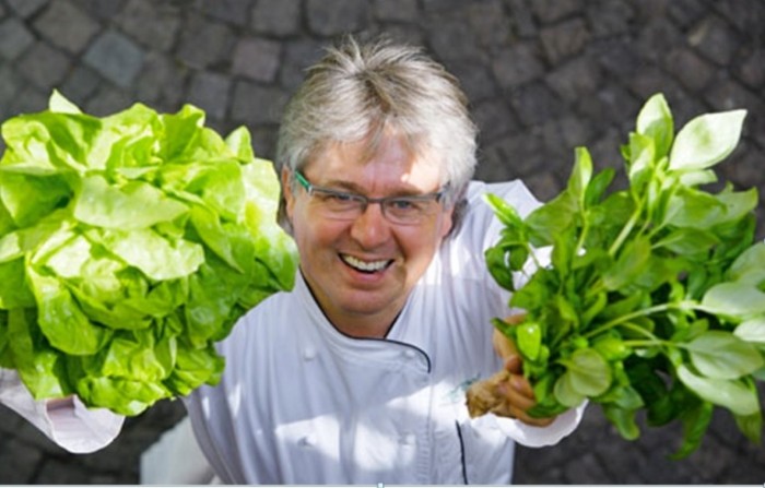 Herbert Hintner – foto tratta dal sito www.zur-rose.com