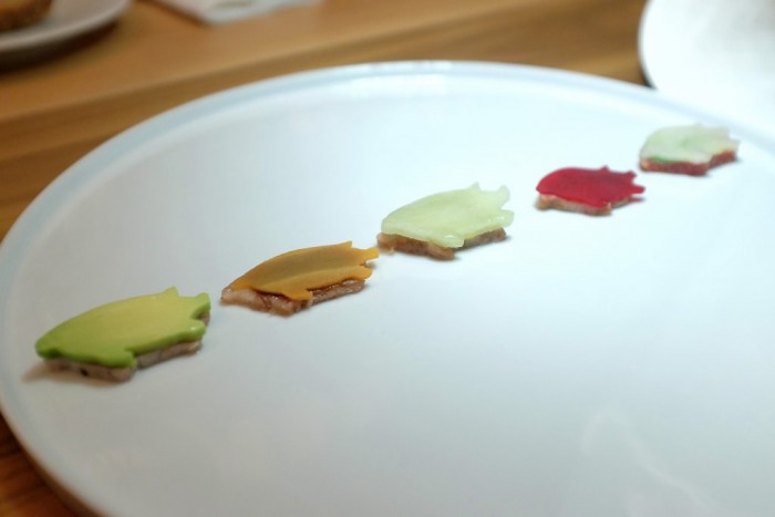 Bottura, “These little piggies went to the market” il giro del mondo con il maiale