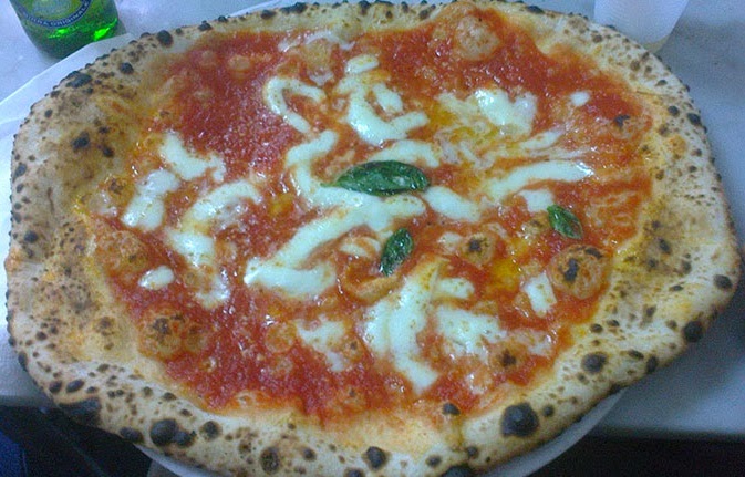 Pizza margherita Da Michele