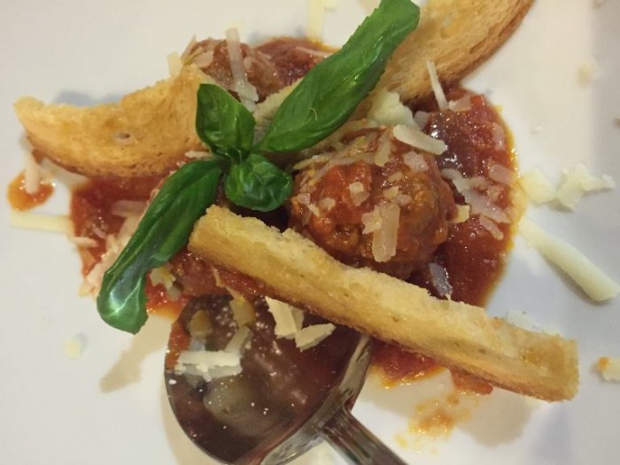Abraxas Osteria, polpettine al ragù