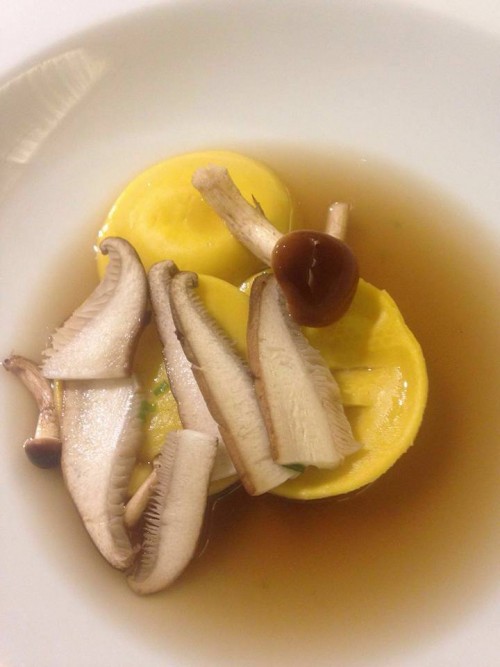 Cena a sei mani all'Osteria Senza Tempo, fagottino baccalà funghi e rosmarino