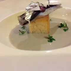 Taverna Estia, alici in tortiera