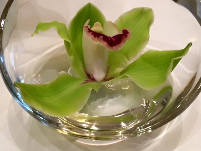 Le Cinq, orchidea a tavola