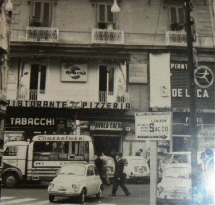 la Pizzeria Mattozzi di piazza Carità