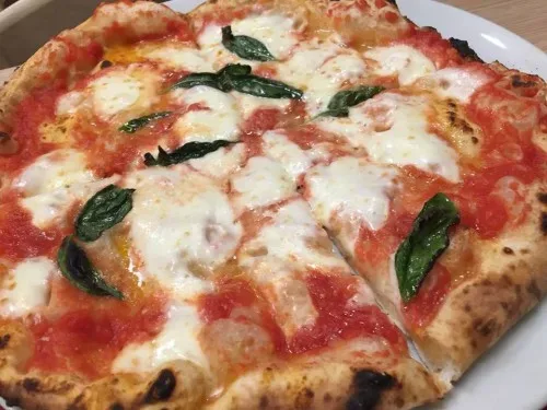 pizza margherita