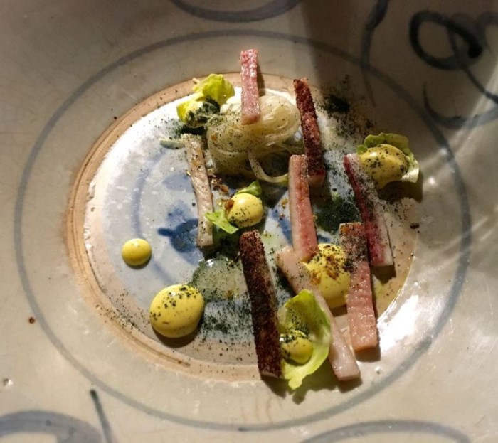 El Coq, anguilla, papaya verde e caffè