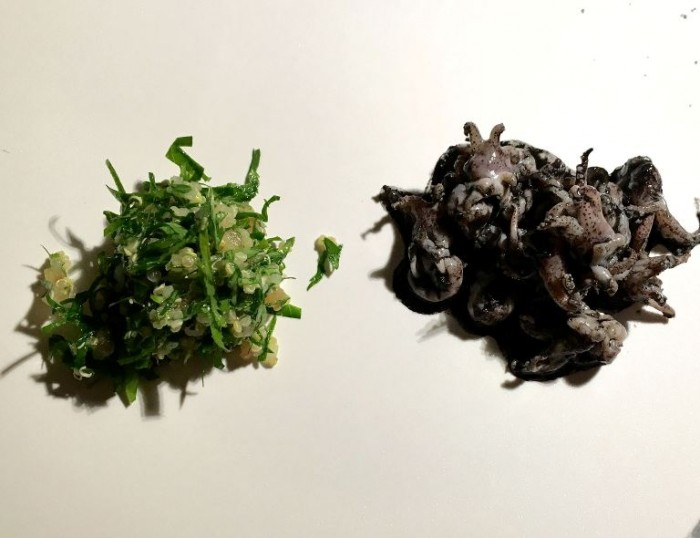 El Coq, tabulè con quinoa e moscardini al nero di seppia