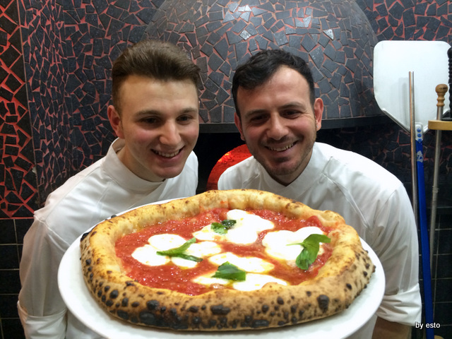 La Chamade. Emanuele e Valerio Di  Vaio pizza Petalosa
