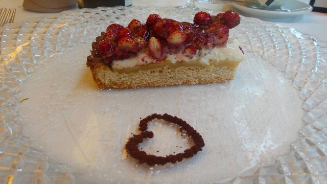 Lo stuzzichino, crostata di fragole