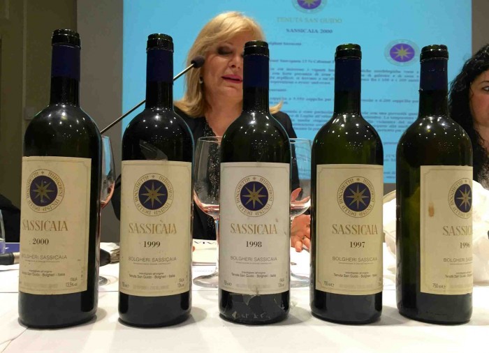 Verticale Sassicaia a Napoli con Daniela Scrobogna