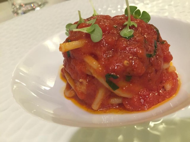 Casa del Nonno, spaghettone Vicidomini al pomodoro Stella Rainone-vicidomini