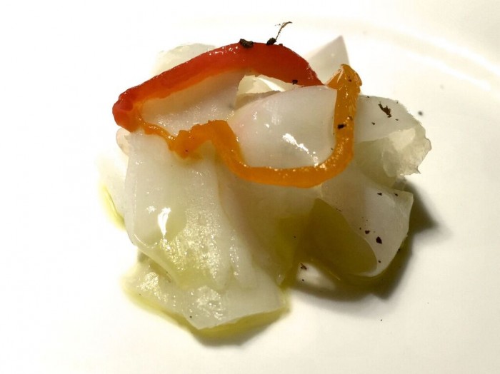 Amuse bouche, Calamari sotto la brace con Peperoni arrosto