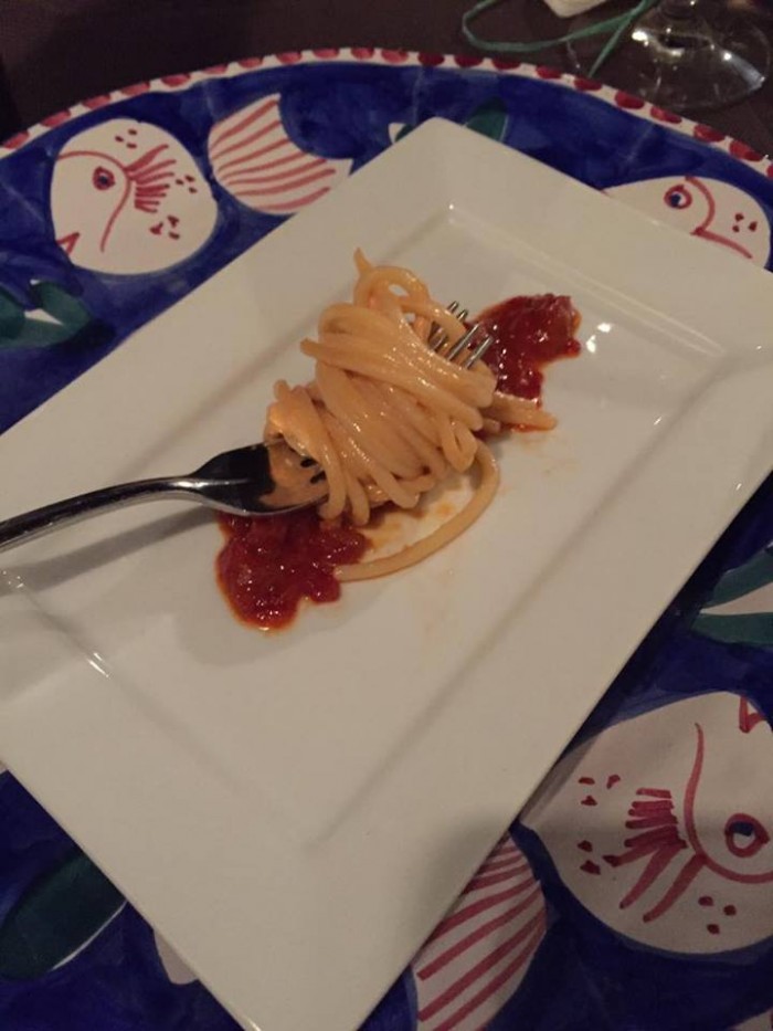 L’Orestorante Spaghetti con maionese di riccio e peperoni caramellati