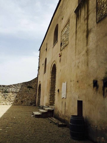 Taurasi, incontro al castello