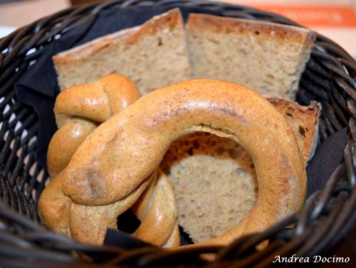 Morsi & Rimorsi ed il Taburno. Pani e taralli