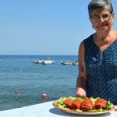 LE ARCATE La signora Luisa e il Sarchiapone atranese